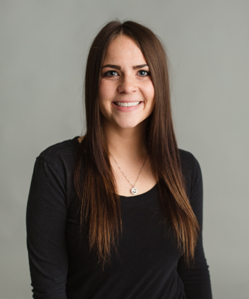 Hayleigh, Front Desk - Professional Headshot