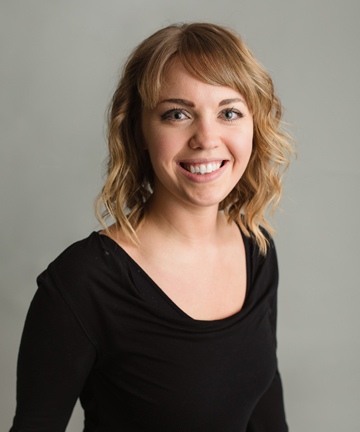 Jessi, Hygenist - Professional Headshot